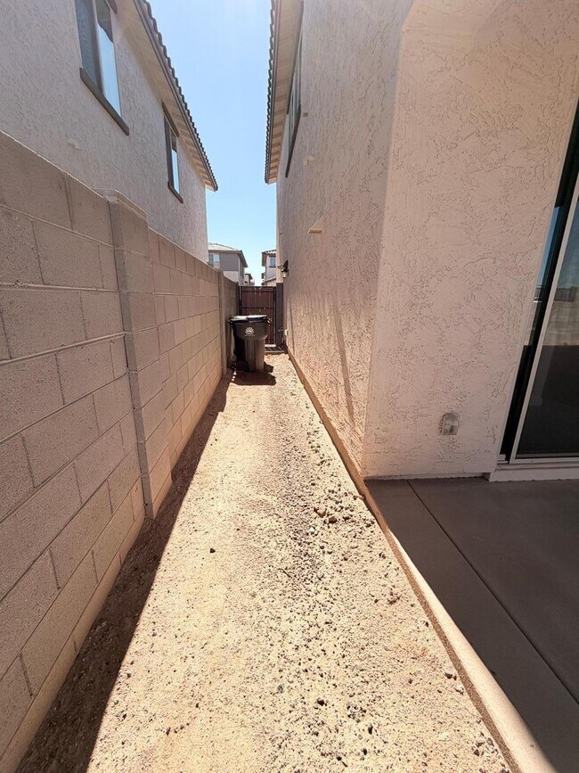 Building Photo - 3330 S 180th Ln