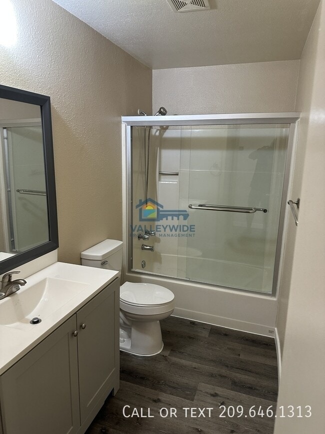 Building Photo - 9523 Cody Way