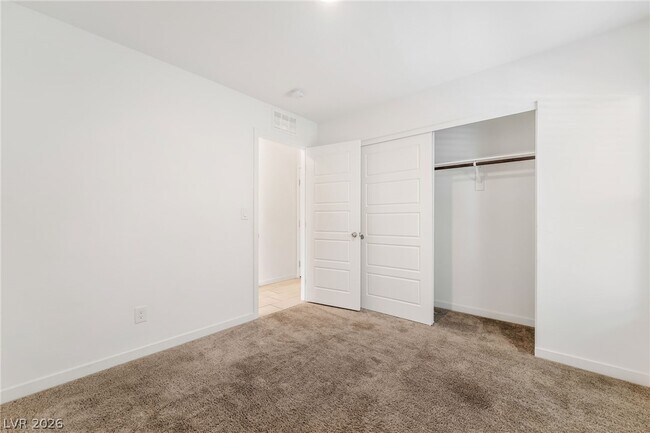 Building Photo - 894 Cadence Vw Wy