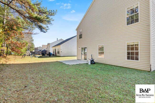 Building Photo - 233 Rosebrook Dr