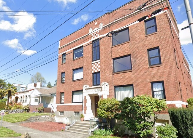 Primary Photo - Rose Crest