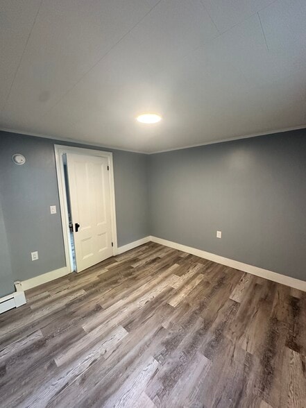 Bedroom 2 - 23 Tibbetts St