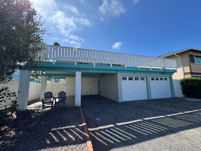 Building Photo - 2593bay