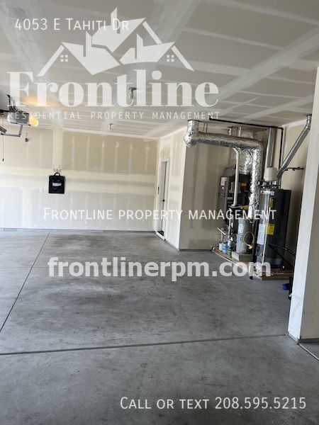 Building Photo - 4053 E Tahiti Dr