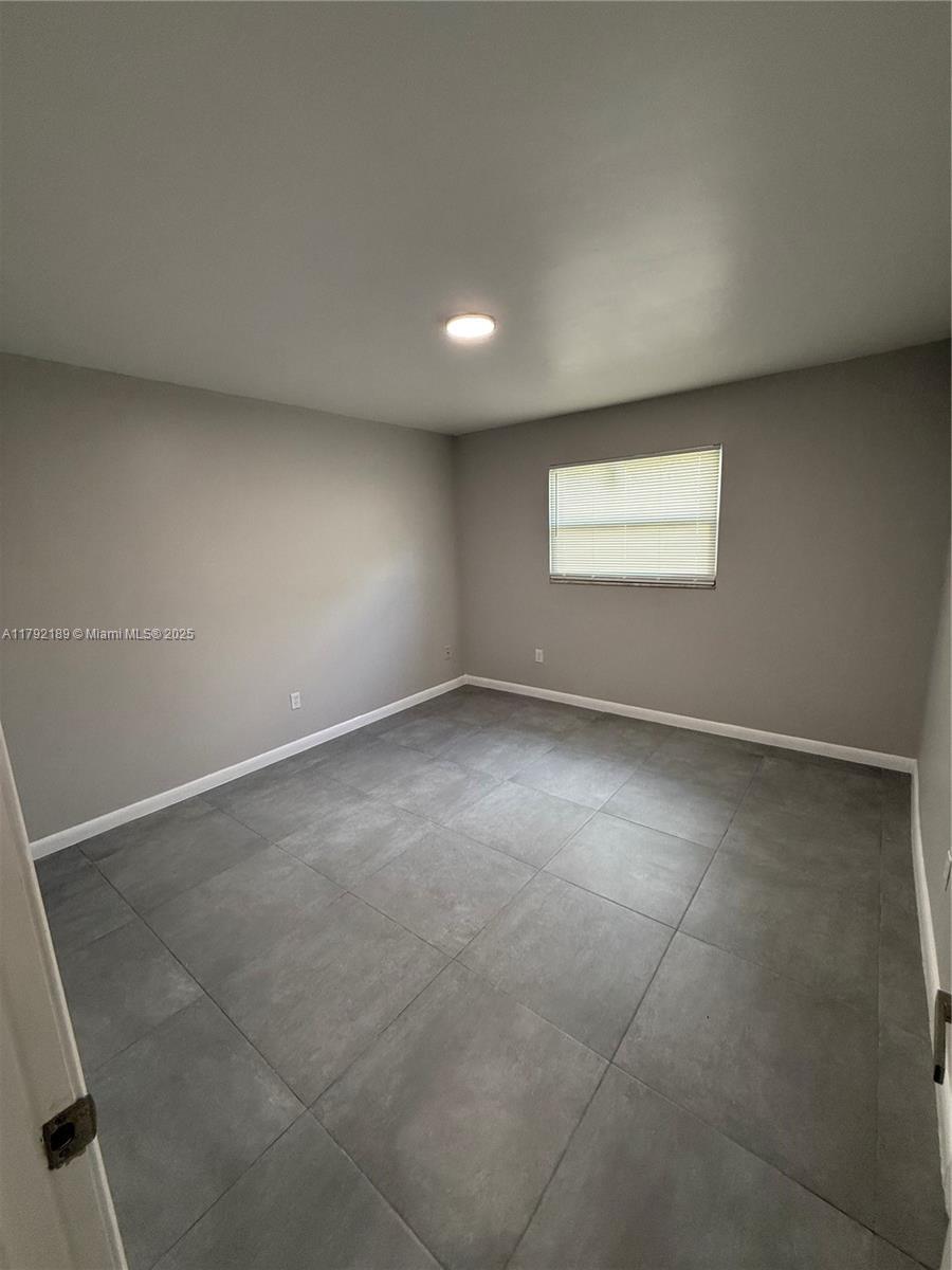 Building Photo - 4111 Stirling Rd