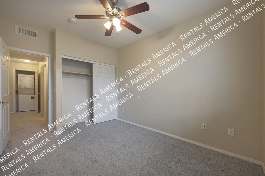 Building Photo - 18250 N Cave Creek Rd