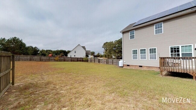 Building Photo - 2916 Hayward Ct