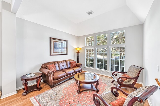 Building Photo - 23207 Willow Pond Pl