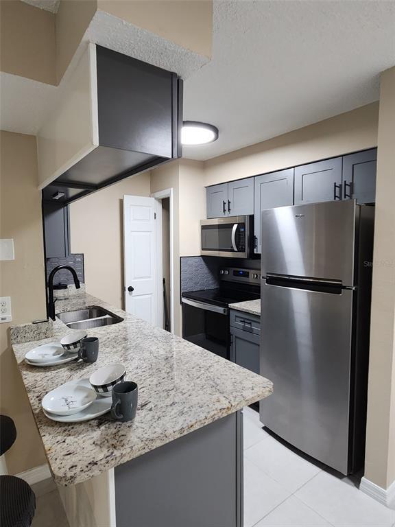 Building Photo - 211 Thorntree Pl