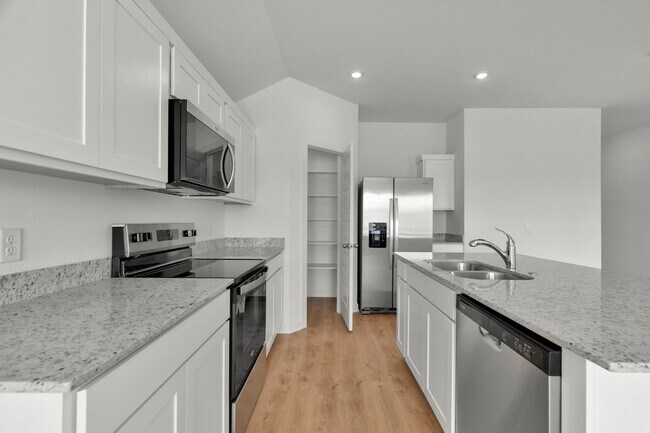 Building Photo - Brand-New 3 Bedroom Home in Prairie Grove! Move-in Ready!