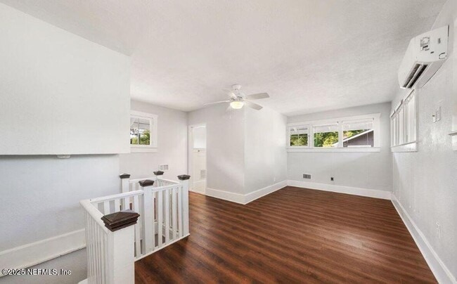 Building Photo - 3903 Boone Park Ave