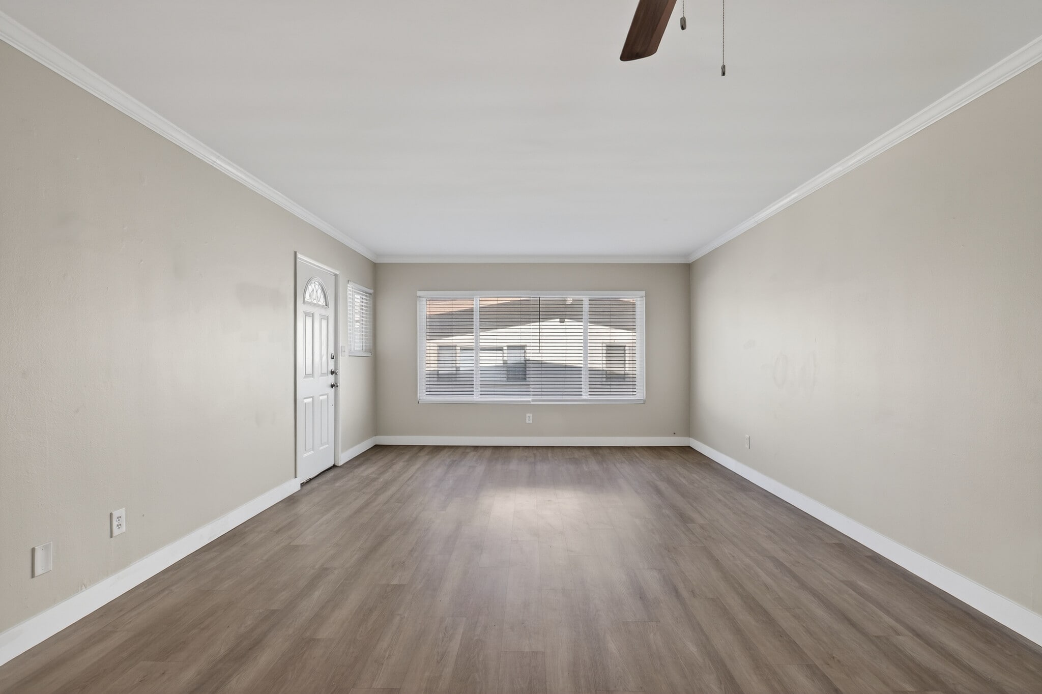 Building Photo - 25218 Loytan St