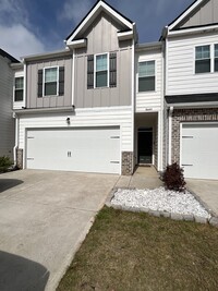Building Photo - 5441 Thrasher Ln