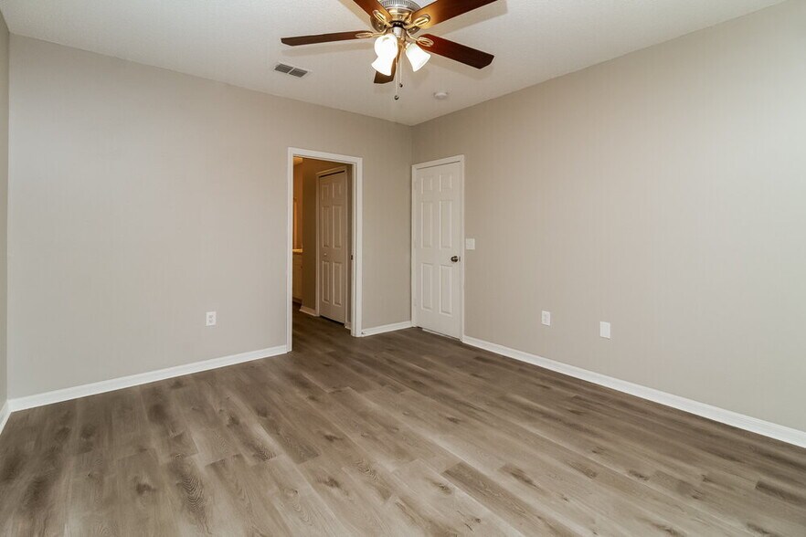 Building Photo - 515 Maricopa Dr