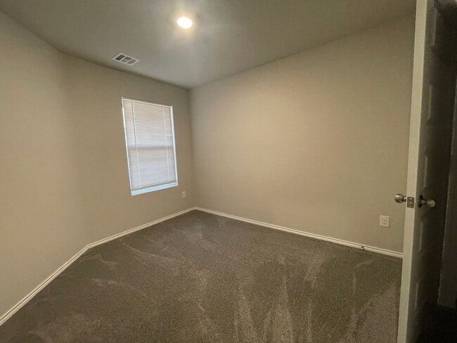 Building Photo - Piedmont Schools