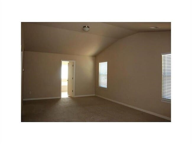Building Photo - 1317 Castleberry Dr
