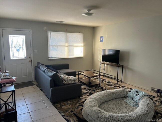 Building Photo - 23 Dalex Ct