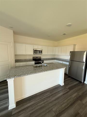 Building Photo - 1238 Herring Dr