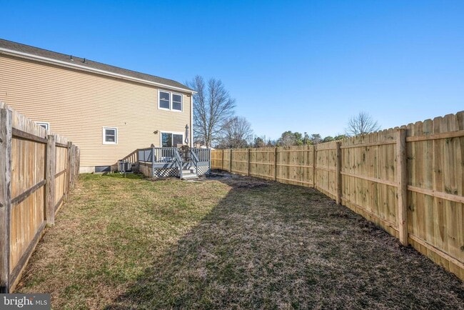 Building Photo - 143 Curtis Ave