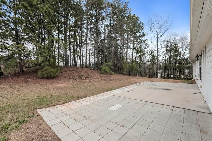 Building Photo - 409 Mazley Dr