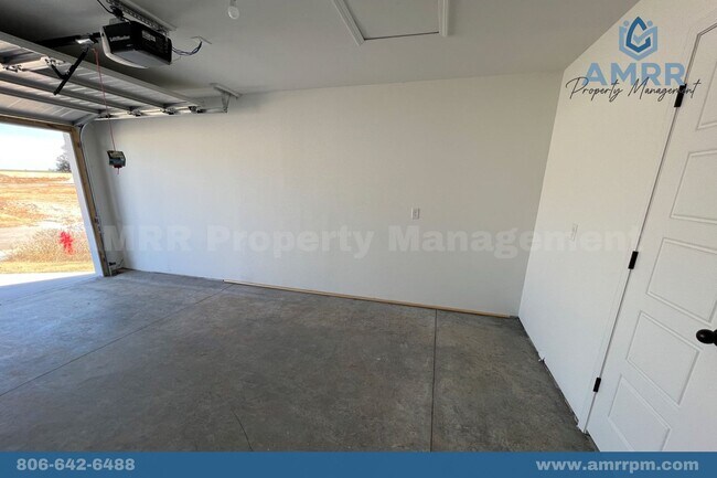 Building Photo - 402 Alex Jordan Dr.