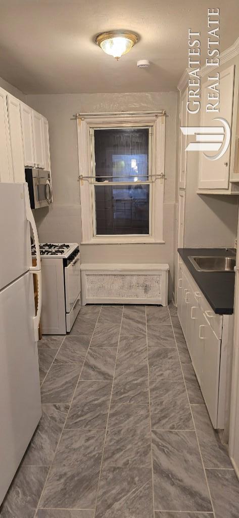 Building Photo - 3 bedroom in BROOKLYN NY 11236