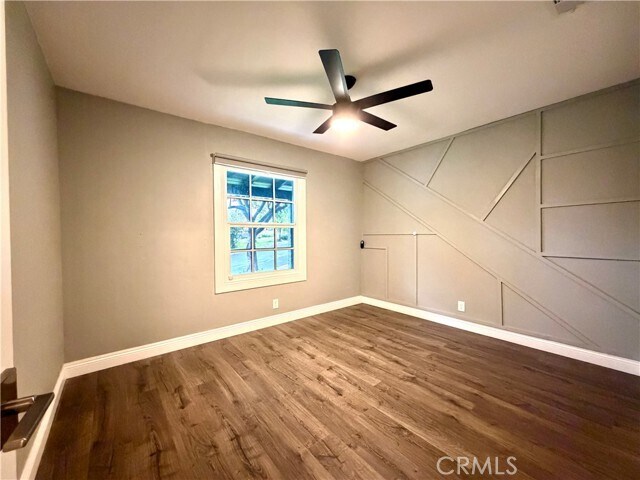 Building Photo - 9912 Newcomb Ave