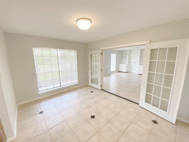 Building Photo - 8214 Riptide Dr