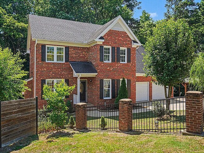 Building Photo - Lease OR Lease to Own