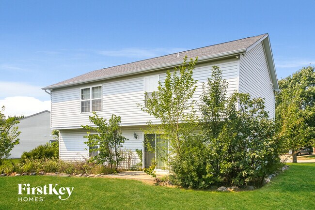Building Photo - 10087 Palmaire Pl