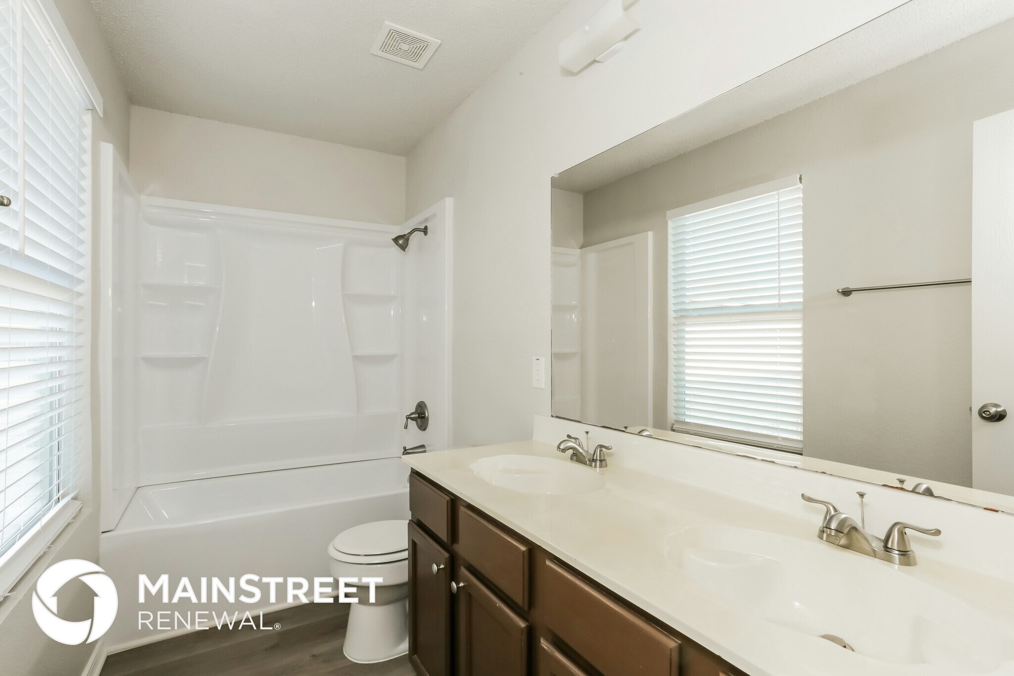 Building Photo - 5373 Royal Birkdale Dr