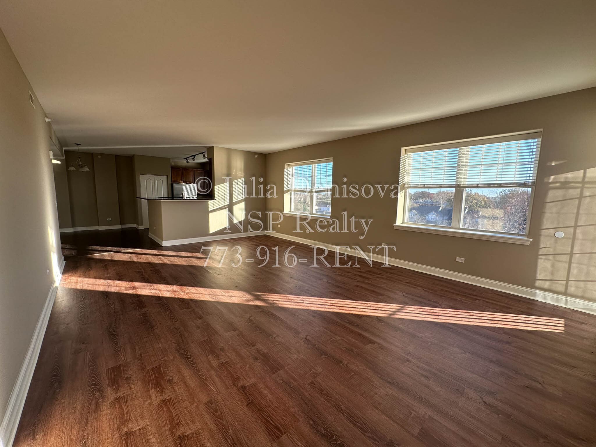 Building Photo - 1 Itasca Pl
