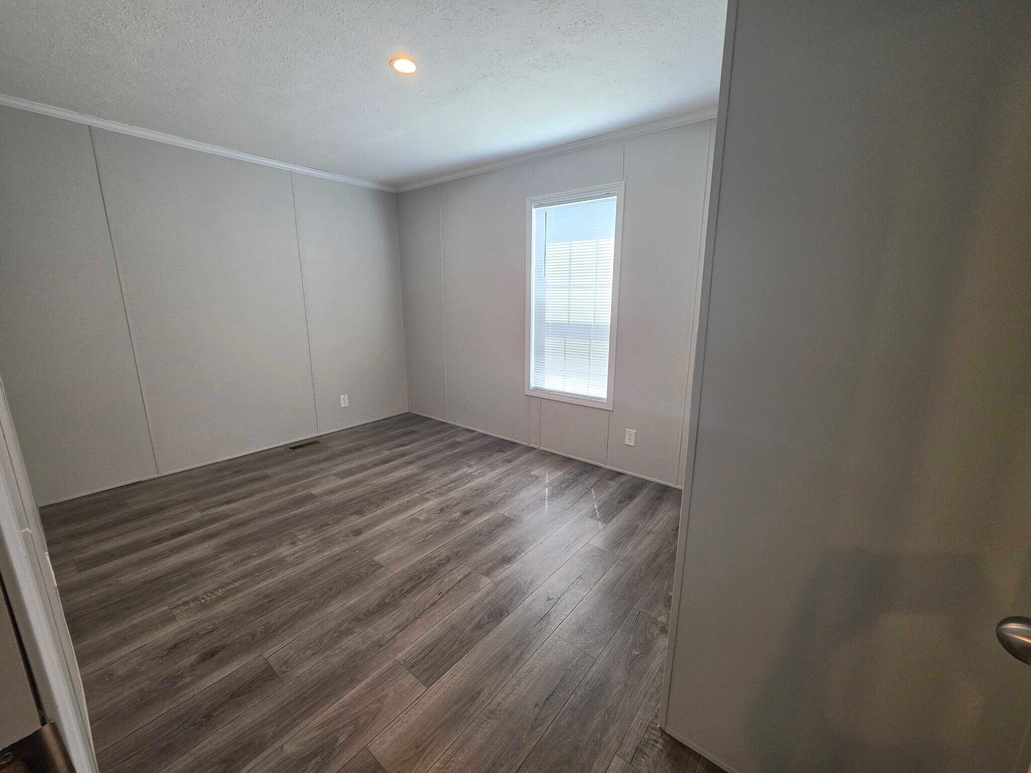 Building Photo - 62 Meggan Dr