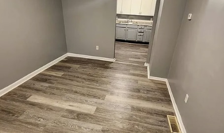 Building Photo - 15786 Mandalay Ave