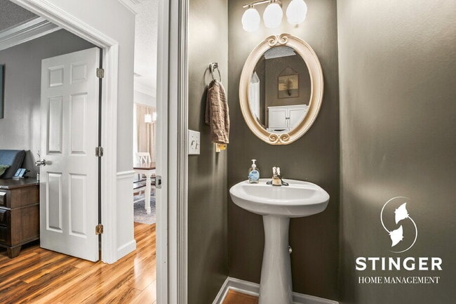 Building Photo - 46 Alston Park Dr