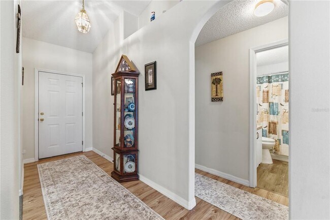 Building Photo - 14 Frenora Ln