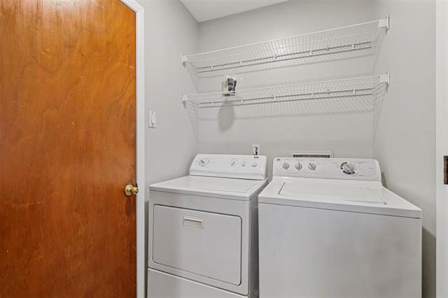 Building Photo - 2015 Salem St