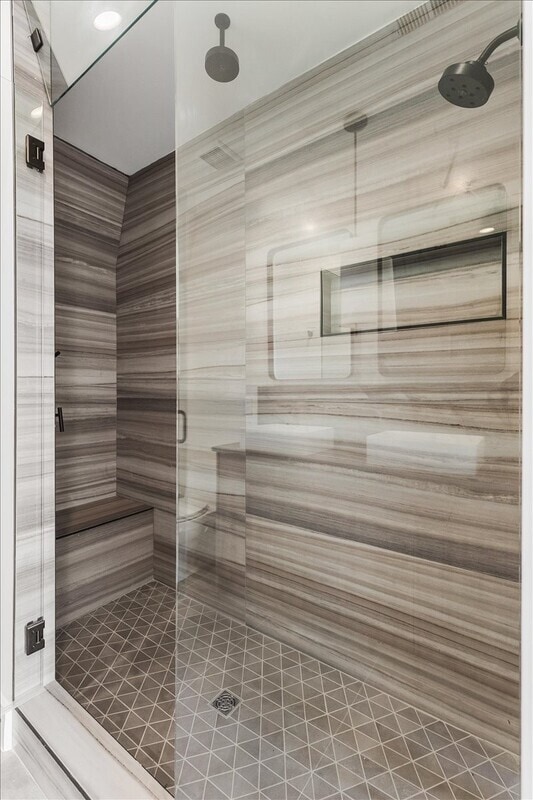 Building Photo - 827 Ramsey St