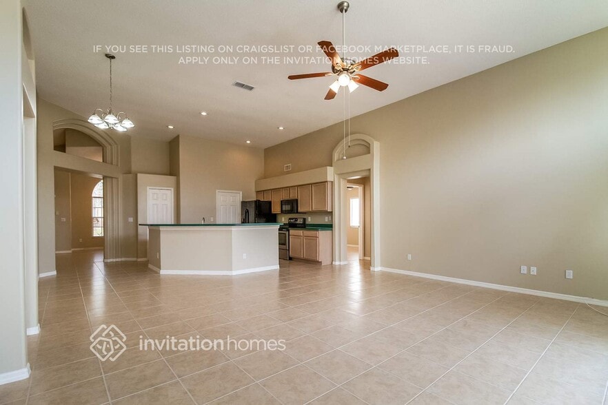 Building Photo - 10967 Dearden Cir