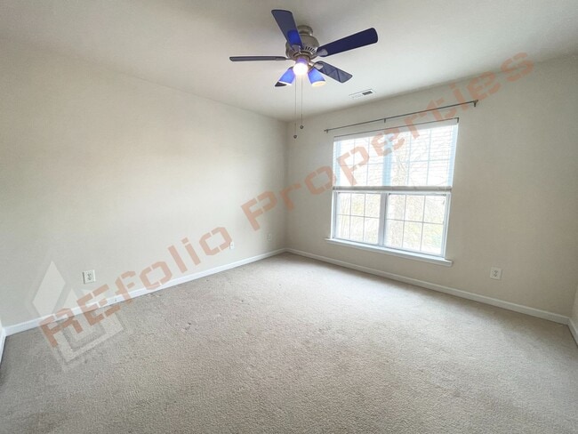 Building Photo - 219 Euphoria Cir