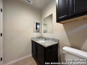 Building Photo - 6854 Lakeview Dr.