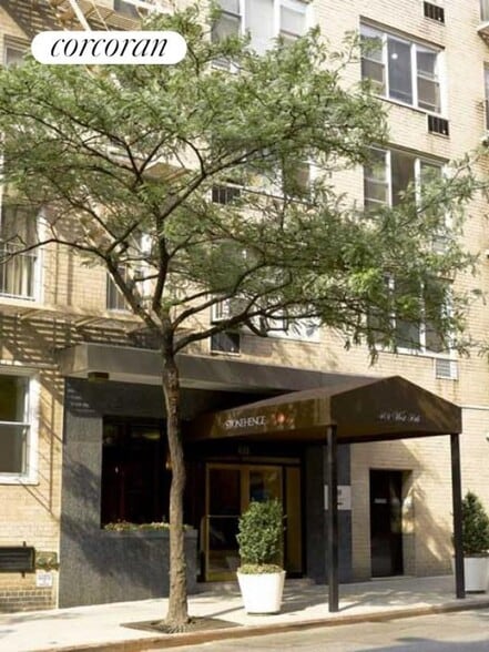 Building Photo - 401 W 56th St