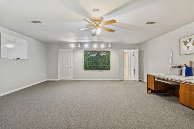 Building Photo - 3024 Encino Dr