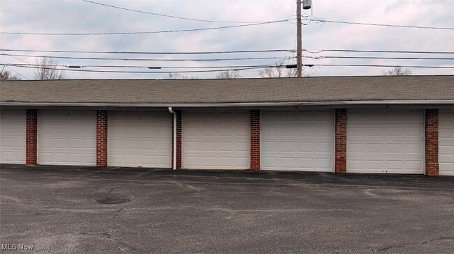 Building Photo - 31601 N Marginal Dr