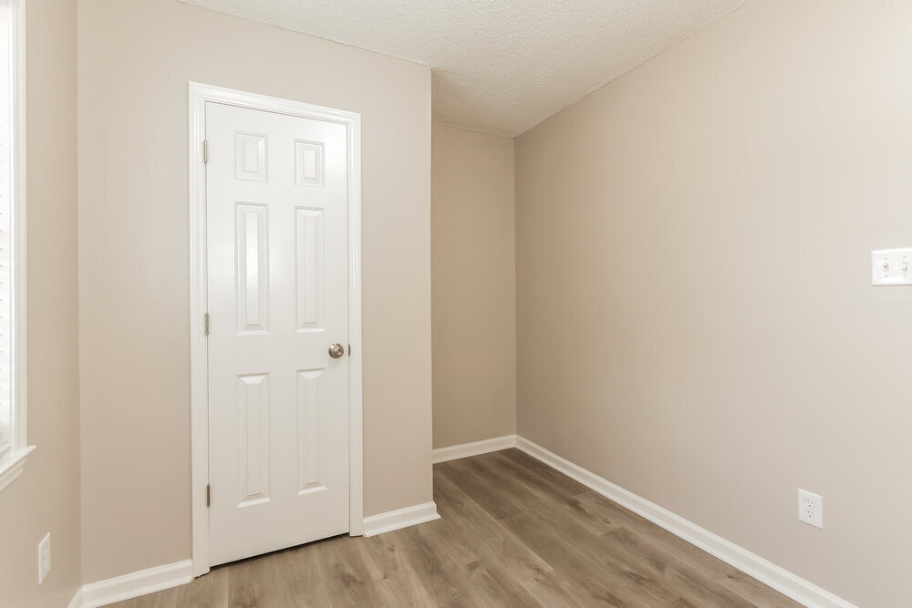 Building Photo - 4907 Hunters Knoll Dr