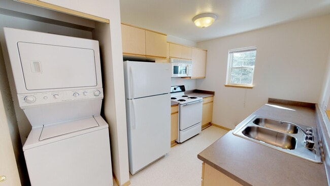 Interior Photo - Montana Crestview