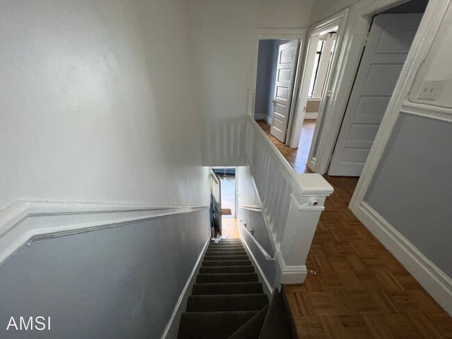 Building Photo - 3 br, 1 bath House - 18A Jansen Street  #A
