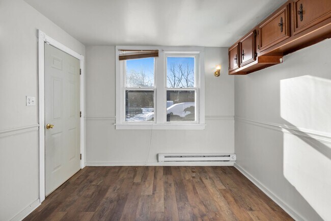 Building Photo - 520-530 Washington St