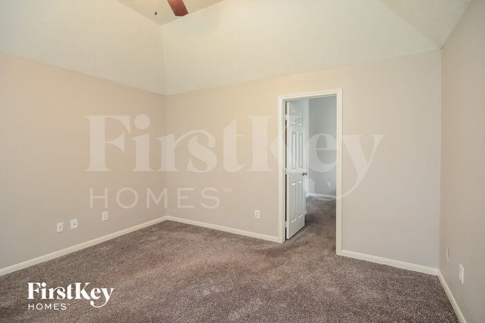 Building Photo - 6214 Diamond Rock Dr