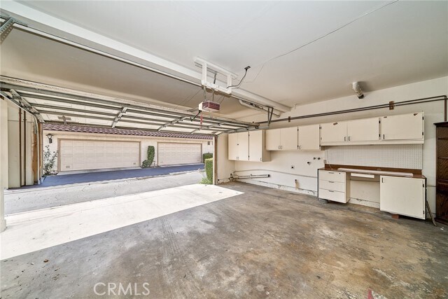 Building Photo - 22810 Chardonnay Dr